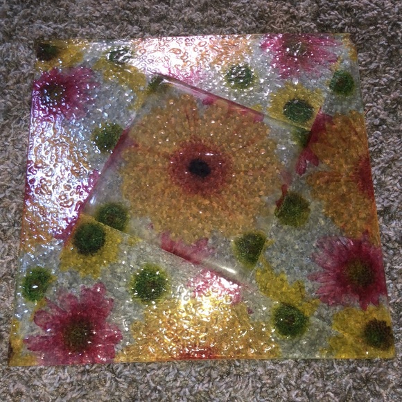 Infused glass plate. Colorful and textured on bottom smooth on top - Picture 7 of 7